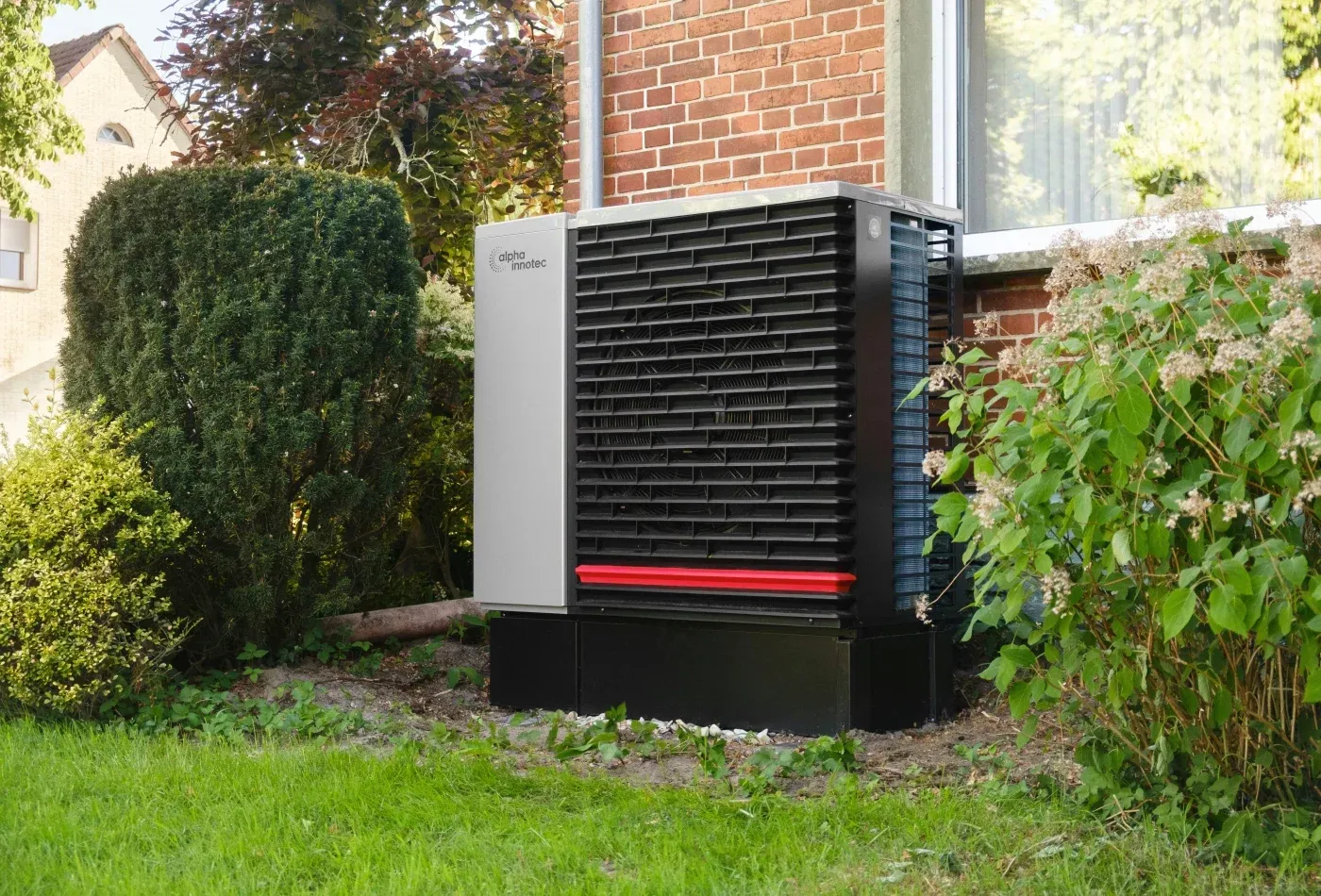 Air source heat pump representing low-carbon heating training